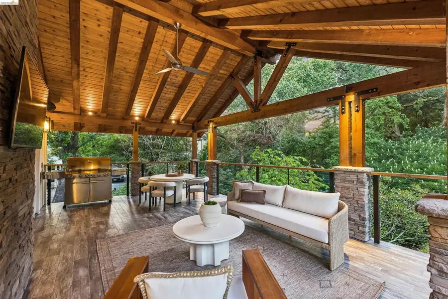 1035 N Thompson Rd, Lafayette, CA 94549 - #2