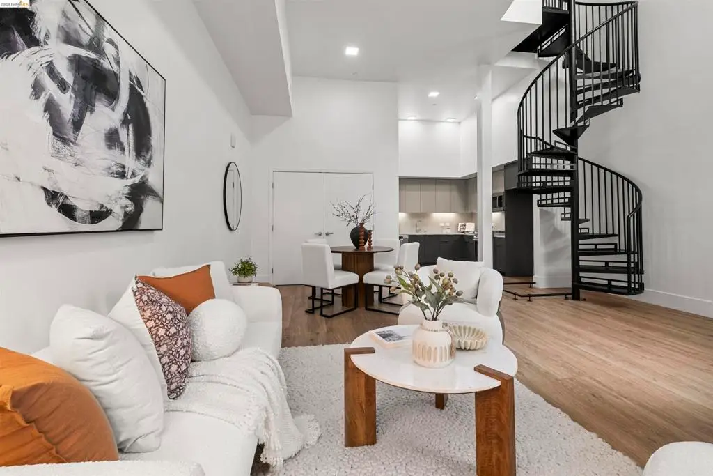 1545 32nd Street #103, Oakland, CA 94608 - #1
