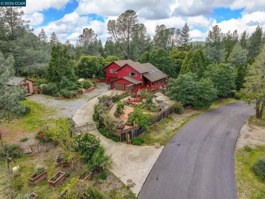 5184 Darby Russell Rd, Murphys, CA 95247 - #2