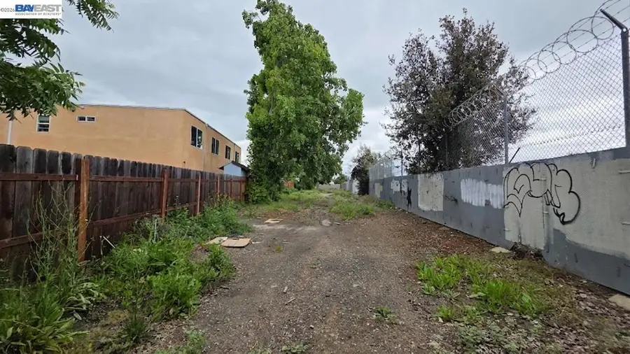 218 Valle Vista Ave, Hayward, CA 94544 - #3