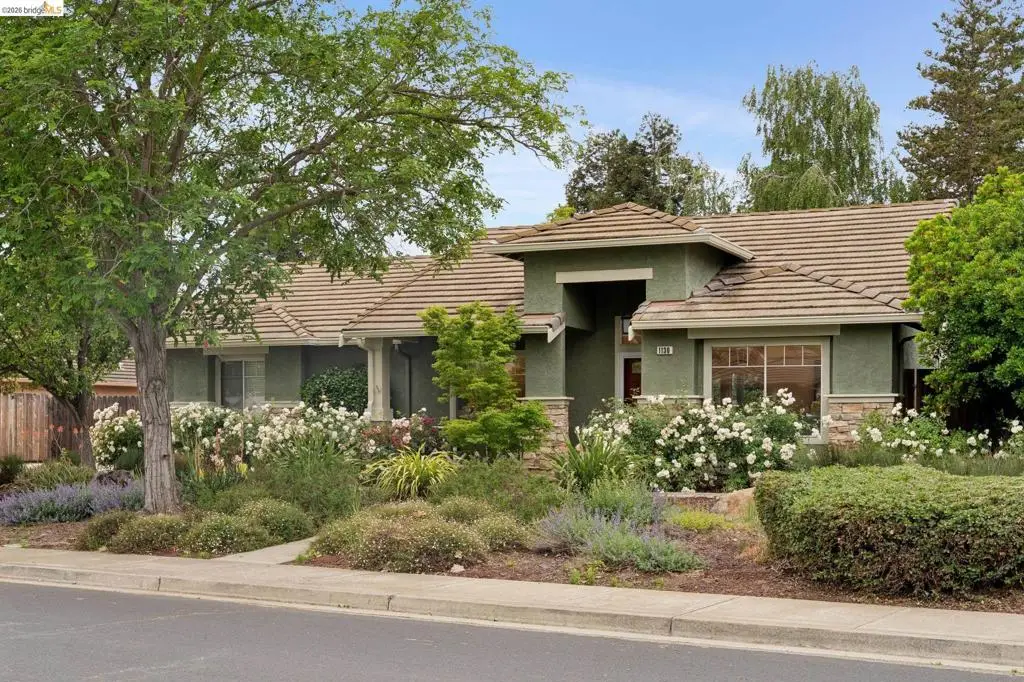 1130 Meadow Dr, Livermore, CA 94551 - #1