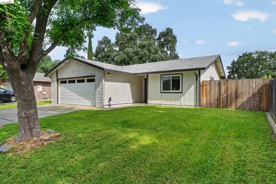 853 Sutherland Dr, Stockton, CA 95210 - #3