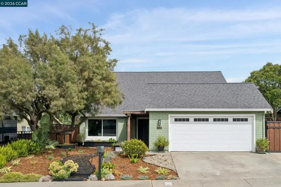 203 Radnor Court, Benicia, CA 94510 - #2