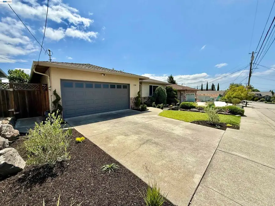 17880 Apricot Way, Castro Valley, CA 94546 - #2
