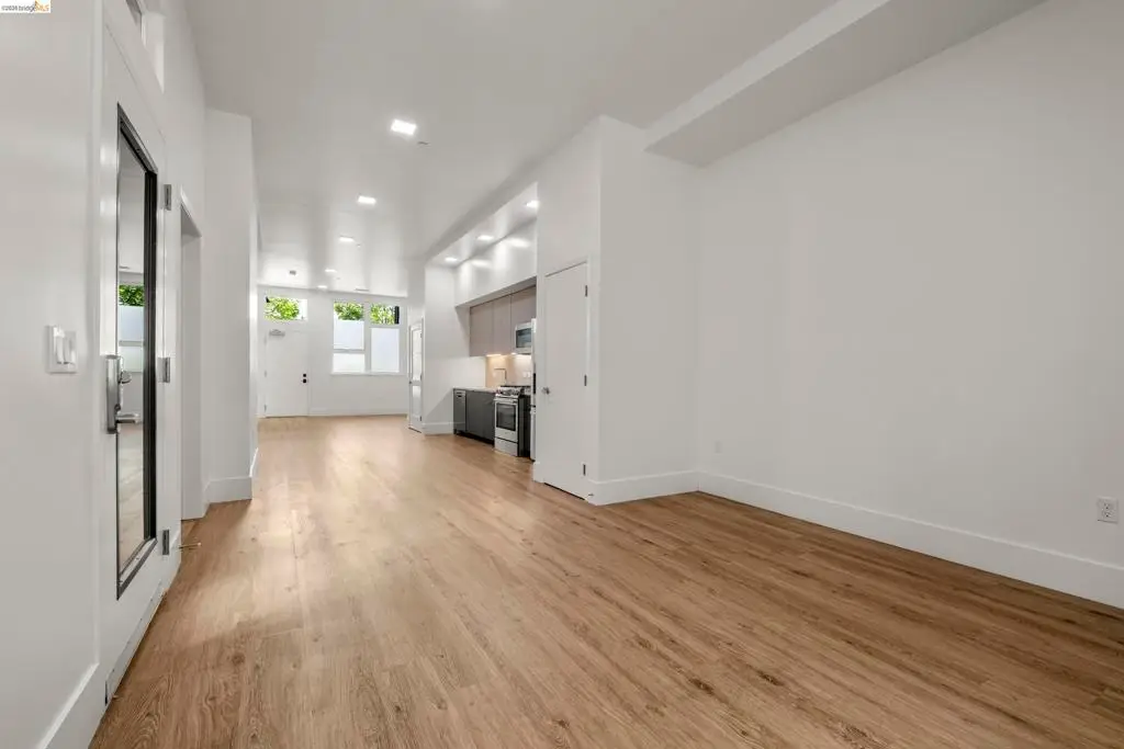 1545 32nd Street #110, Oakland, CA 94608 - #1