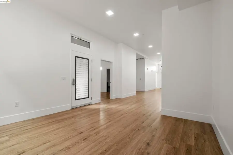1545 32nd Street #110, Oakland, CA 94608 - #2