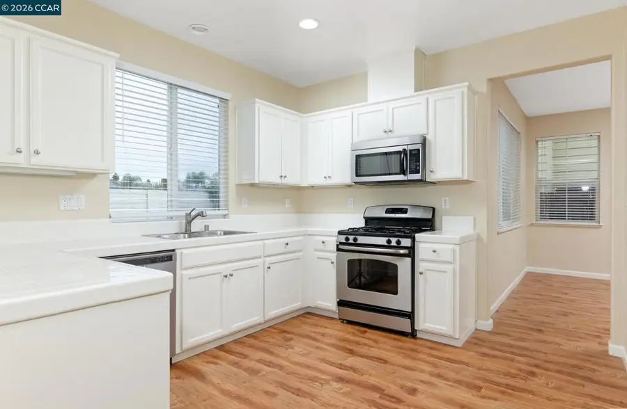 2939 Kennsington Ln, Tracy, CA 95377 - #2