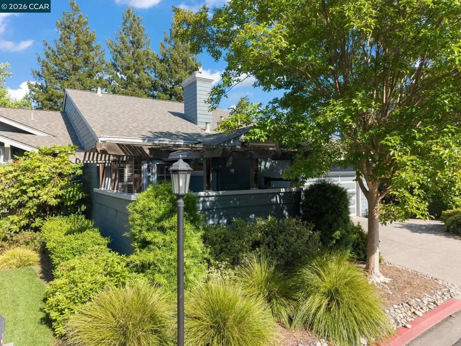 1254 Edgewater Ct, Walnut Creek, CA 94595 - #2