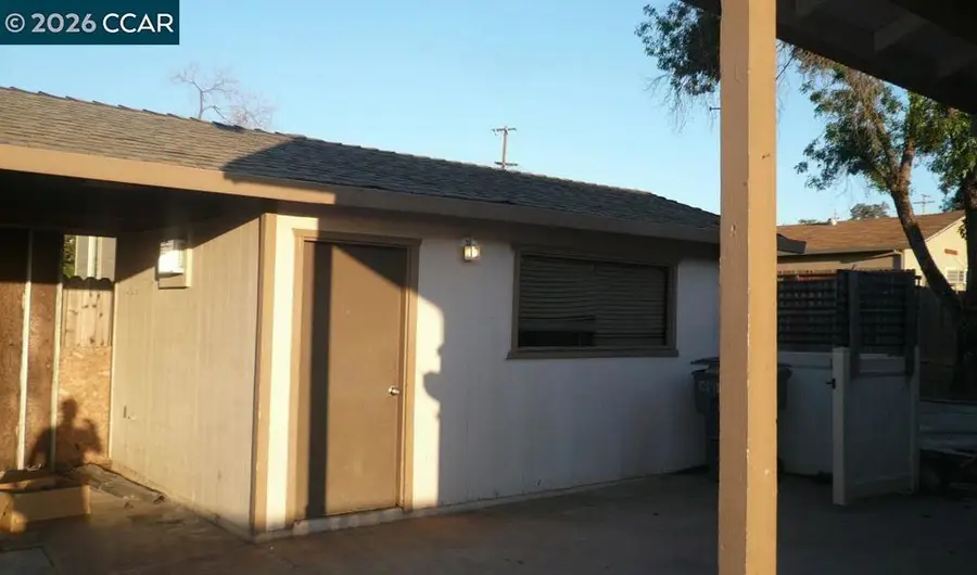 12171 Dry Creek Rd, Auburn, CA 95602 - #2