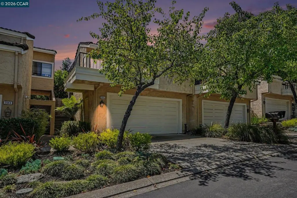 2042 Lost Lake Pl, Martinez, CA 94553 - #1