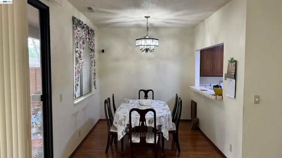 6043 Joaquin Murieta Ave #D, Newark, CA 94560 - #3