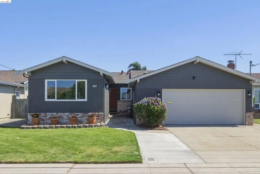 1366 Sayre St, San Leandro, CA 94579 - #1