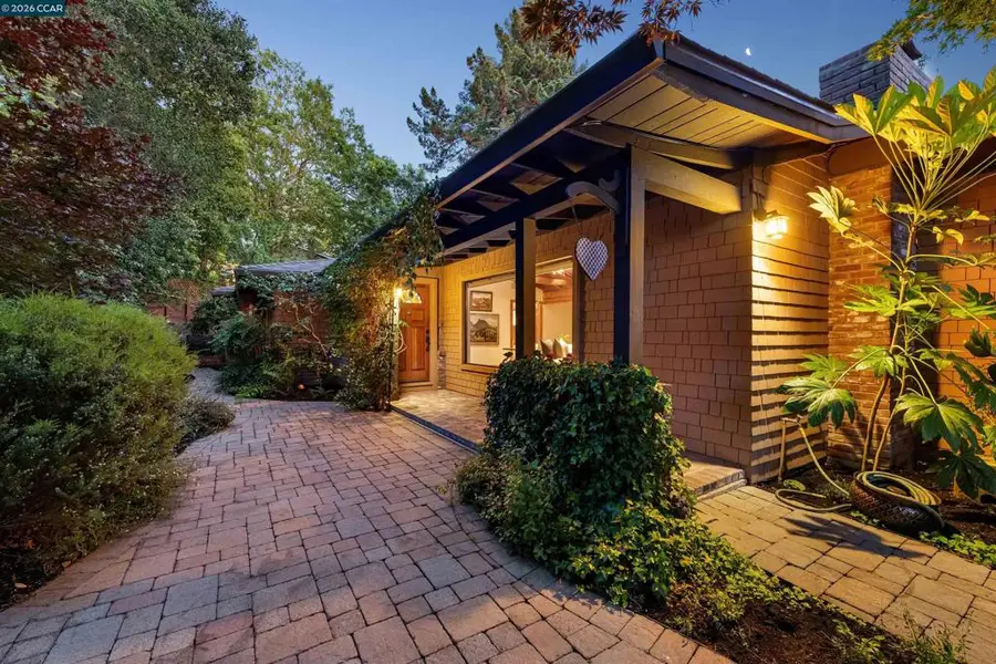90 Overhill Rd, Orinda, CA 94563 - #2