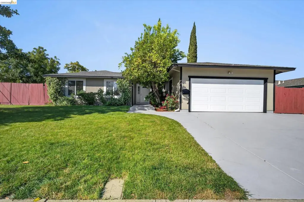 901 Helix Dr, Concord, CA 94518 - #1