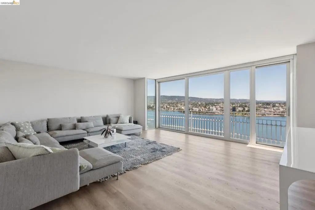 1555 Lakeside Dr #190, Oakland, CA 94612 - #1
