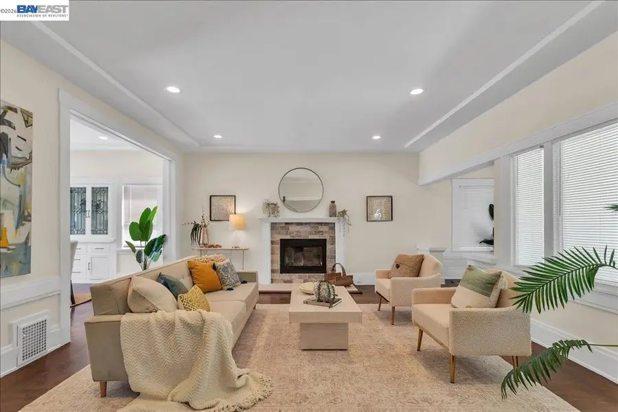 652 Valle Vista Ave, Oakland, CA 94610 - #2