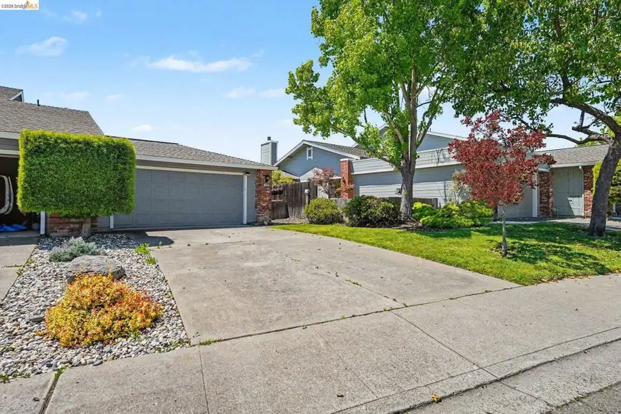 1757 Stuart Ct, Benicia, CA 94510 - #2