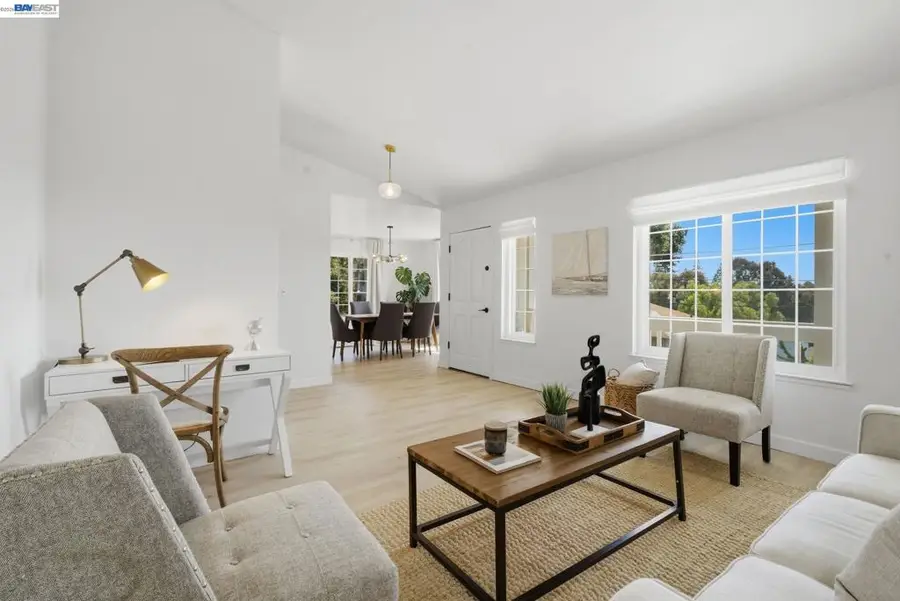 27836 E 16th St, Hayward, CA 94544 - #3