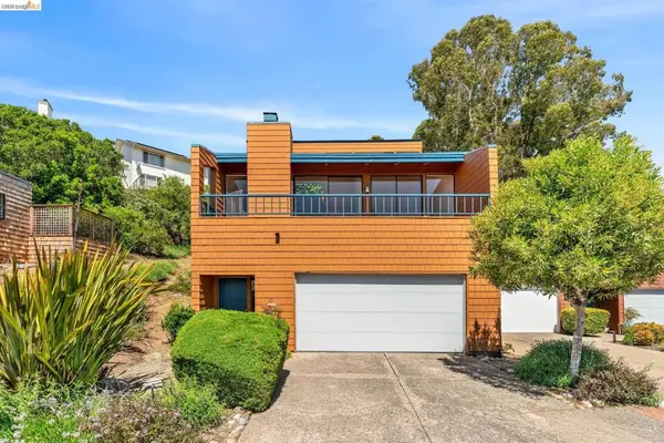 10 Sereno Cir, Oakland, CA 94619