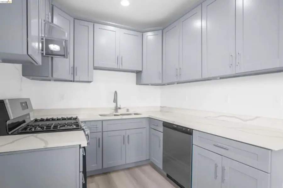 4-1002 36th St, Oakland, CA 94607 - #3
