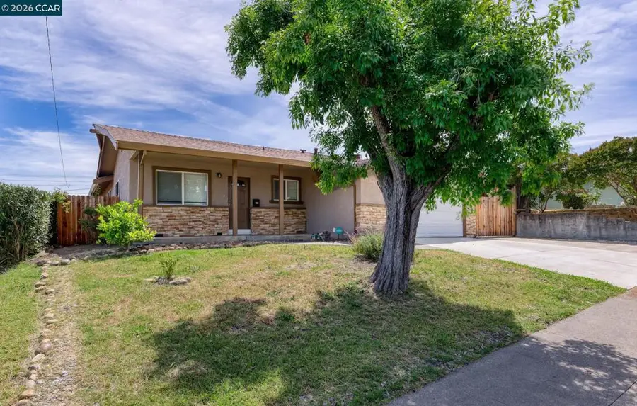 149 Lomita Ave, Vacaville, CA 95688 - #2