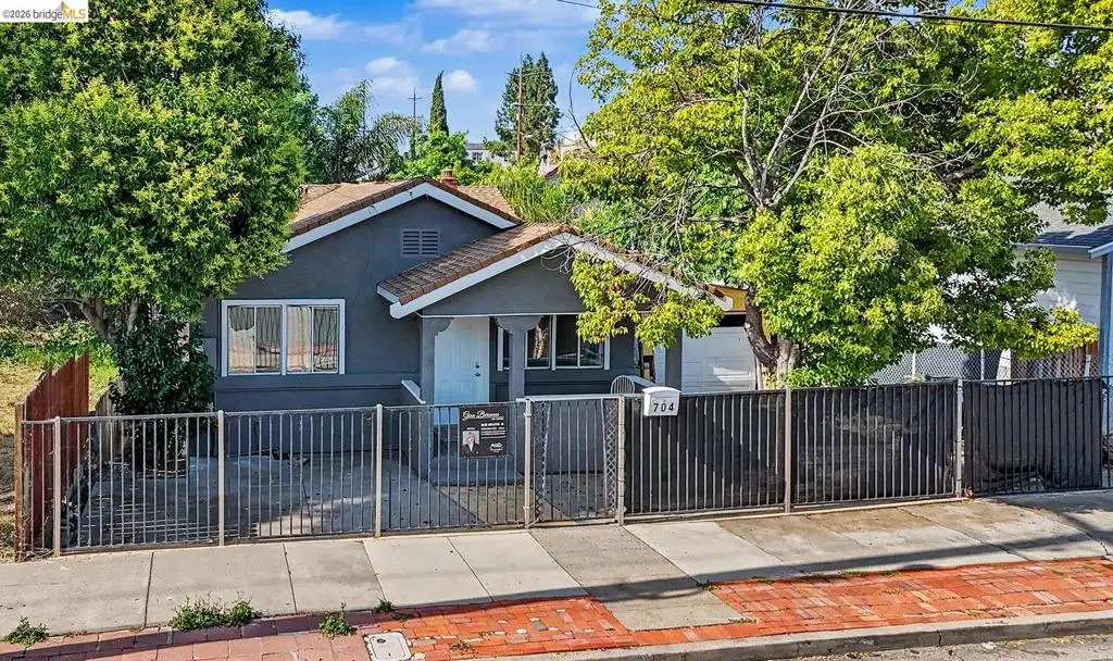 704 W 9th St, Antioch, CA 94509 - #1