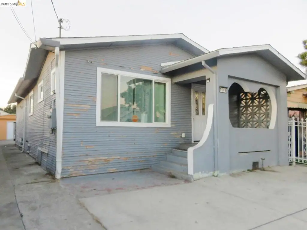 1649 72nd Ave, Oakland, CA 94621 - #1
