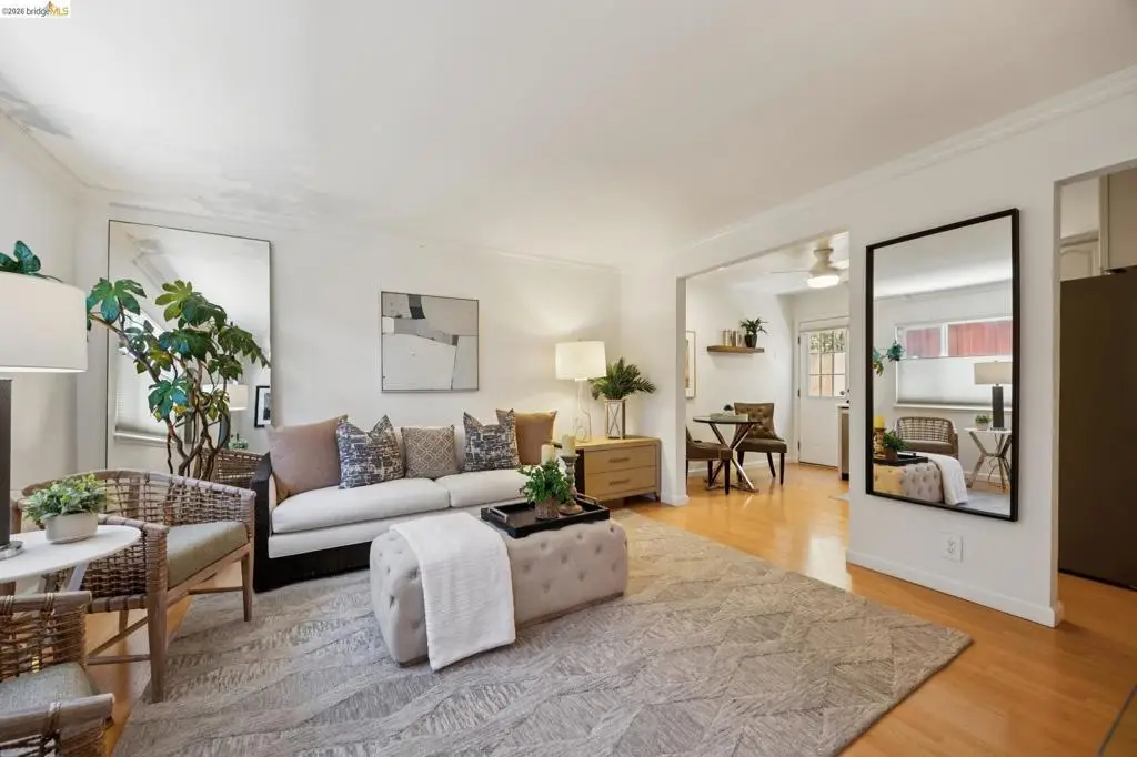 2207 Damuth St #2, Oakland, CA 94602 - #1