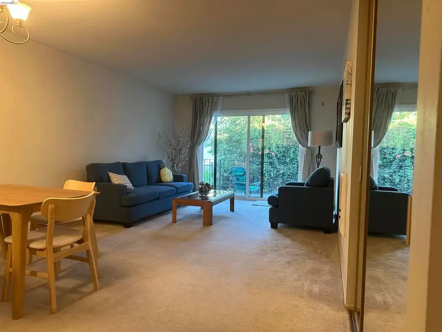 625 El Dorado Ave #204, Oakland, CA 94611 - #3