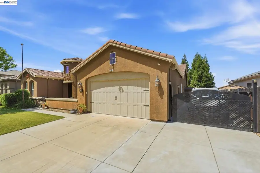 2359 Happy Valley Ln, Manteca, CA 95336 - #2