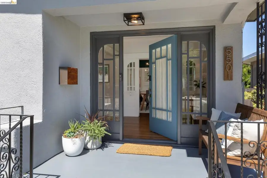 5501 Thomas Ave, Oakland, CA 94618 - #2