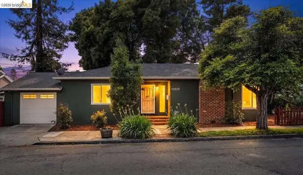 10809 Mcintyre St, Oakland, CA 94605