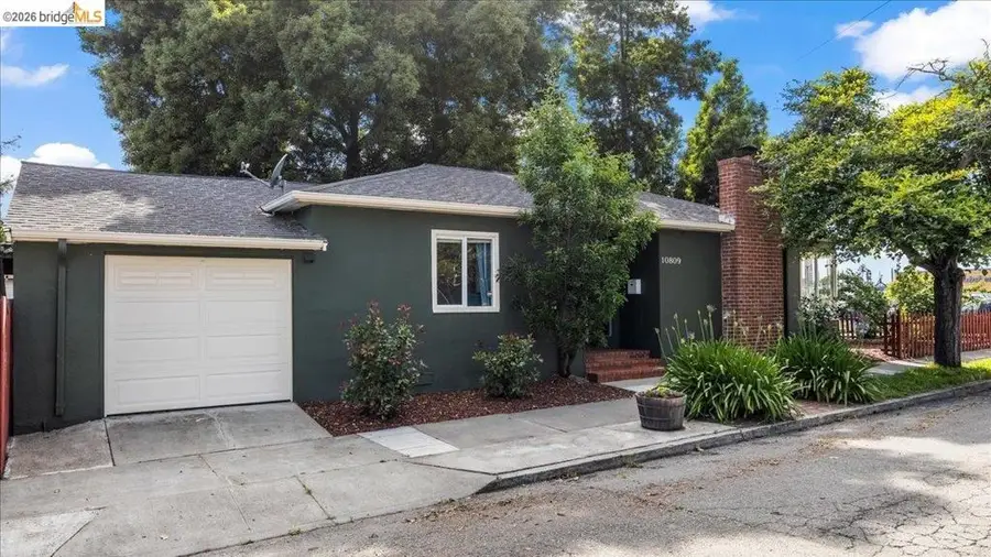 10809 Mcintyre St, Oakland, CA 94605 - #3