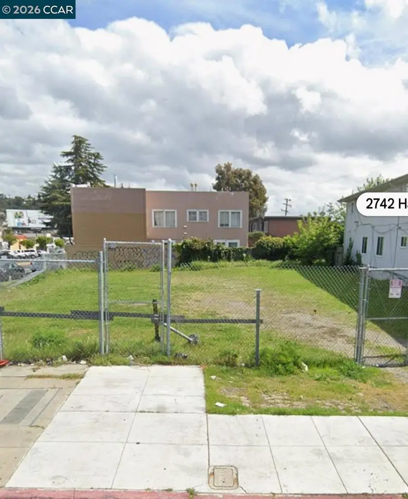 2742 W Havenscourt Blvd, Oakland, CA 94605 - #1