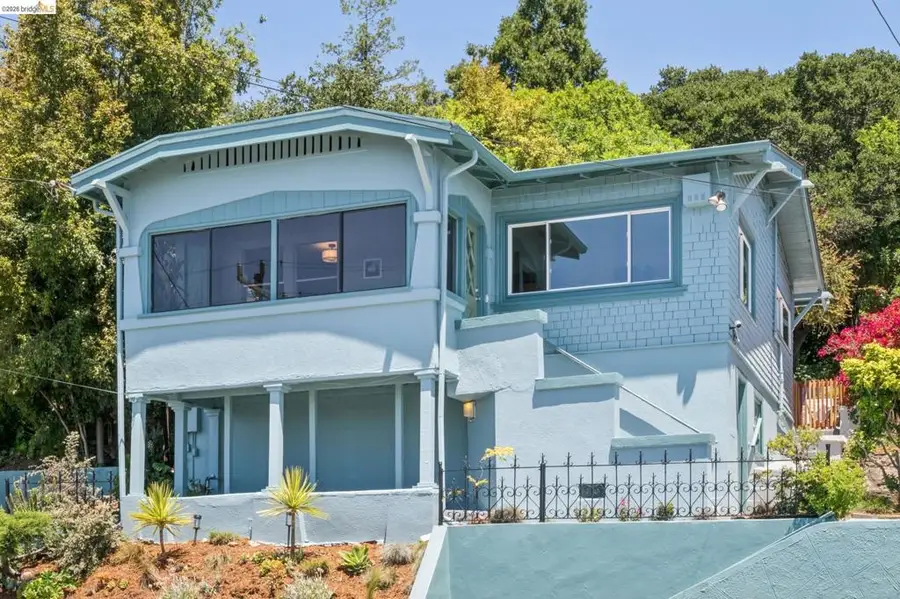 3042 Carlsen St, Oakland, CA 94602 - #2