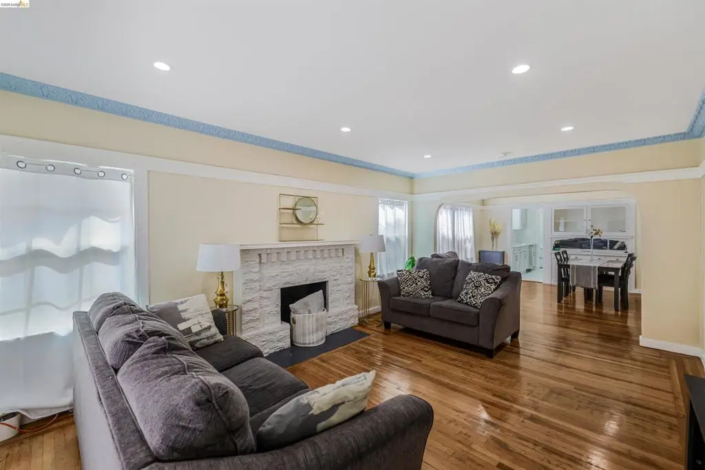 6007 San Pablo Ave, Oakland, CA 94608 - #1