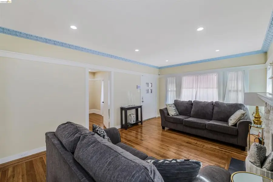 6007 San Pablo Ave, Oakland, CA 94608 - #2