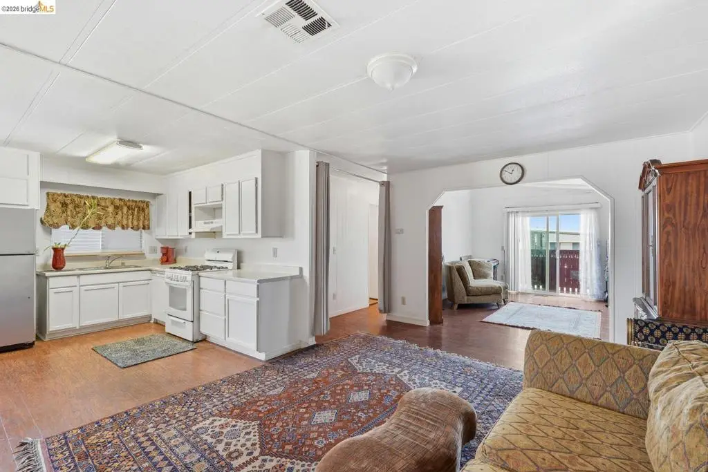 8200 Jantzen Rd, Modesto, CA 95357 - #1