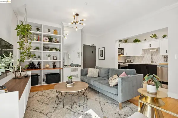 574 48th St #203, Oakland, CA 94609