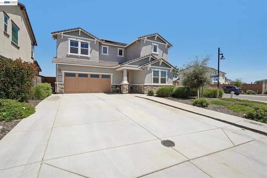 4013 Mirecourt Cir, Rancho Cordova, CA 95742 - #2
