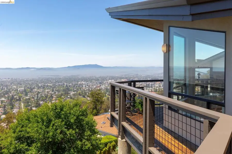 295 Gravatt Dr, Berkeley, CA 94705 - #3