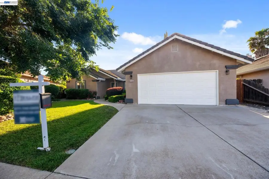 429 Chaffee Ln, Waterford, CA 95386 - #2