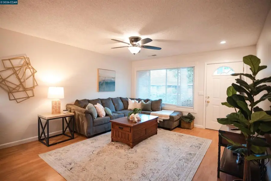 2717 Fountainhead Dr., San Ramon, CA 94583 - #3