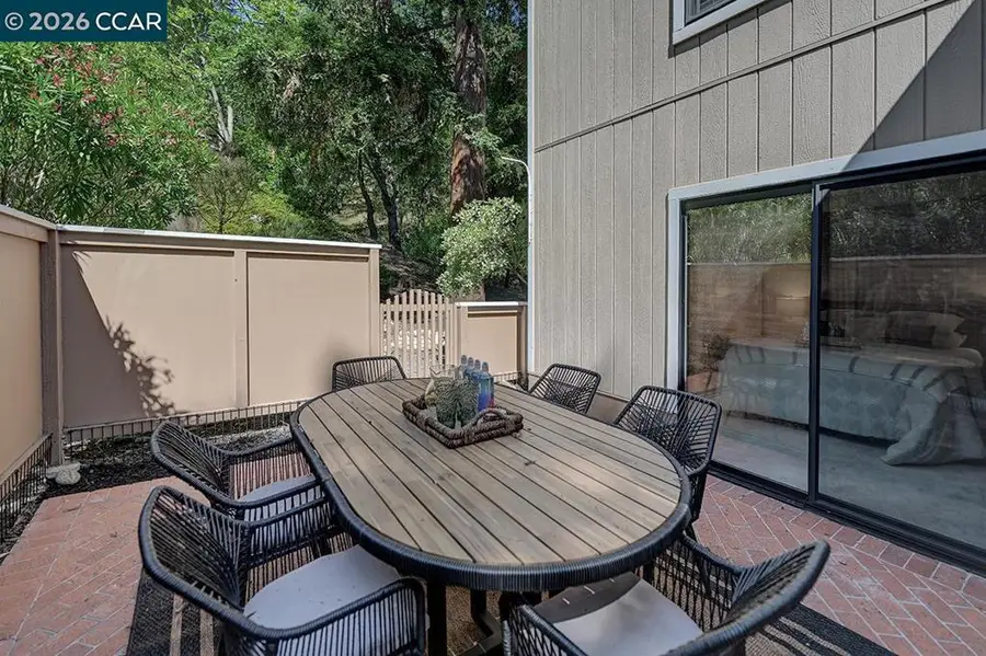 1332 Running Springs Rd #2, Walnut Creek, CA 94595 - #2