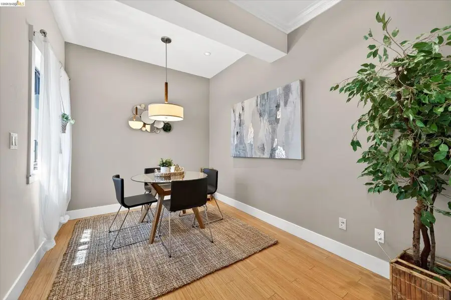 574 48th St #403, Oakland, CA 94609 - #3