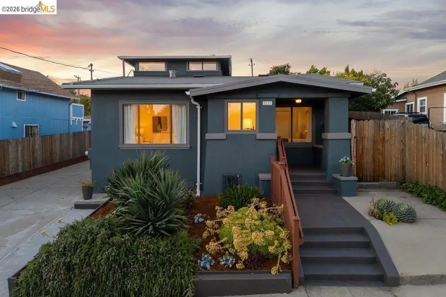 2220 2222 E 31st St, Oakland, CA 94602 - #2