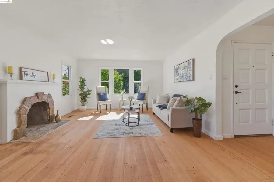 3264 Madera Ave, Oakland, CA 94619 - #3