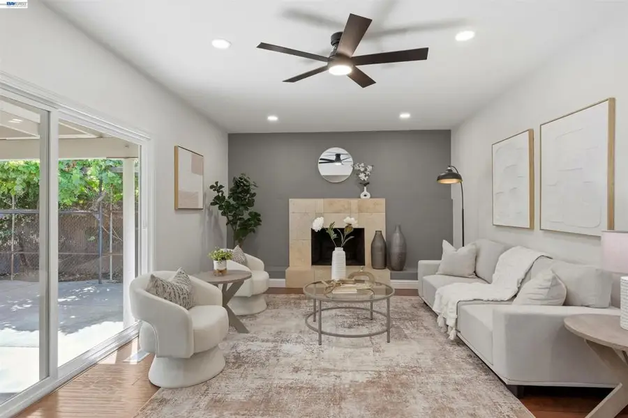 1401 Monterey Dr, Antioch, CA 94509 - #2