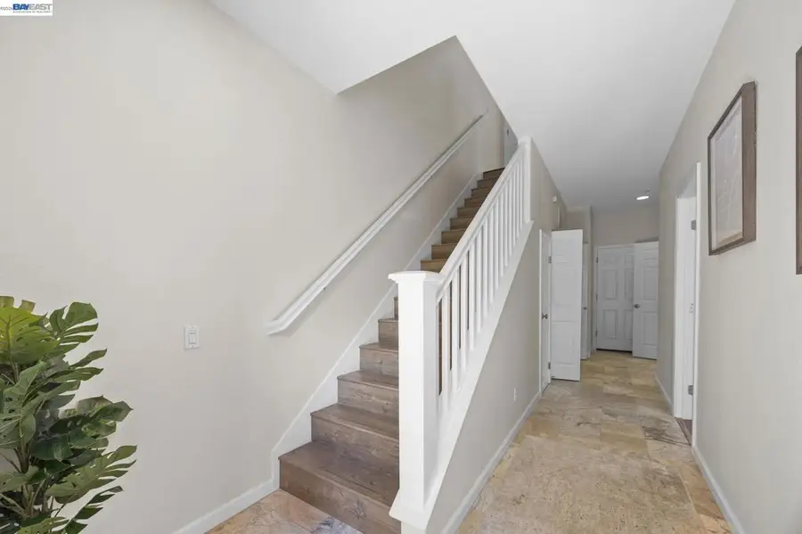 246 Sullivan Way, Hayward, CA 94541 - #3