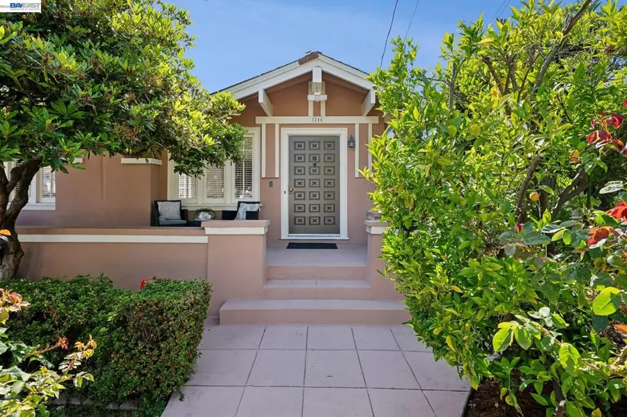 3244 Fernside Blvd, Alameda, CA 94501 - #2